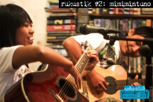 Mimimintuno mengharu biru seisi perpustakaan dengan repertoar akustik [read more]