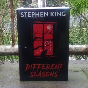 Buku - Different Seasons